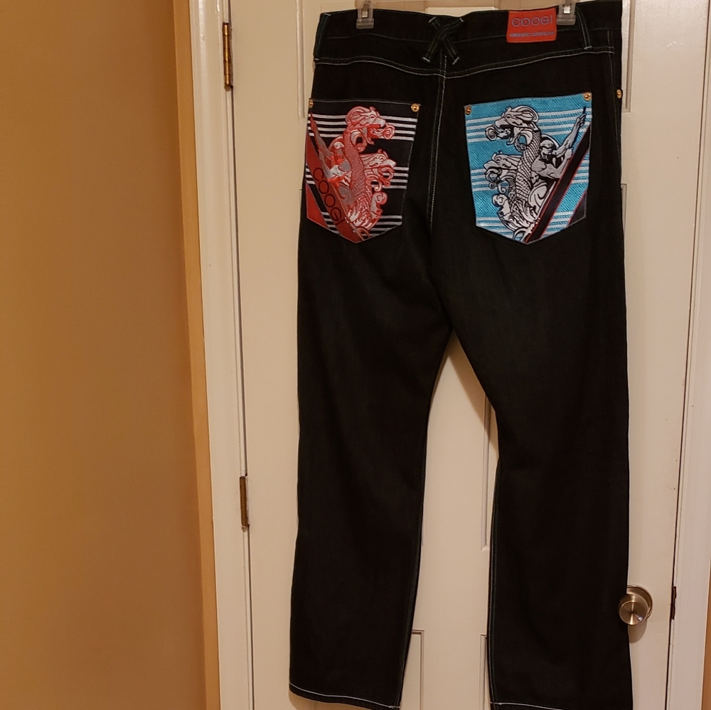 Coogi men's denim designer Jeans size 38 x 34 EUC